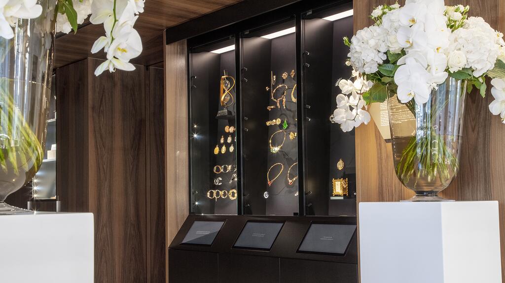 Gubelin Opens Colored Gemstone Museum in Switzerland National Jeweler